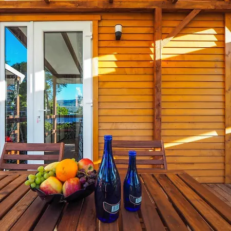 Mediteran Travel Mobile Homes Miran Kamp alanı *