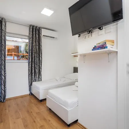 Mediteran Travel Mobile Homes Miran *