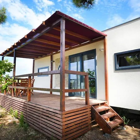 Mediteran Travel Mobile Homes Miran * Пировац