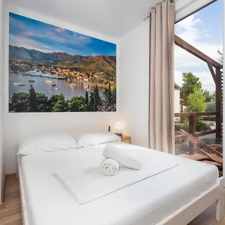 Кемпинг Mediteran Travel Mobile Homes Miran