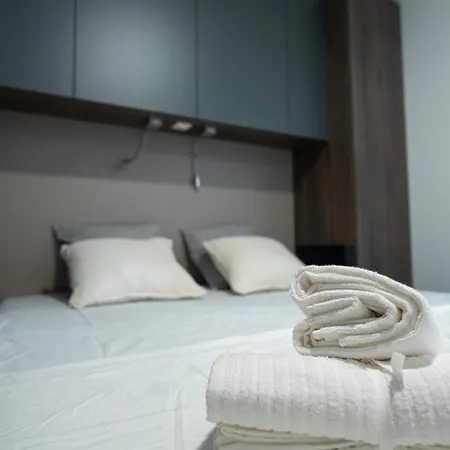 Mediteran Travel Mobile Homes Miran Pirovac