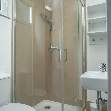 Kamp alanı Mediteran Travel Mobile Homes Miran *