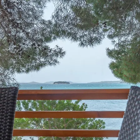 Mediteran Travel Mobile Homes Miran * Pirovac
