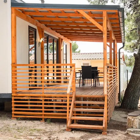 Mediteran Travel Mobile Homes Miran Pirovac