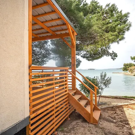 Kamp alanı Mediteran Travel Mobile Homes Miran *