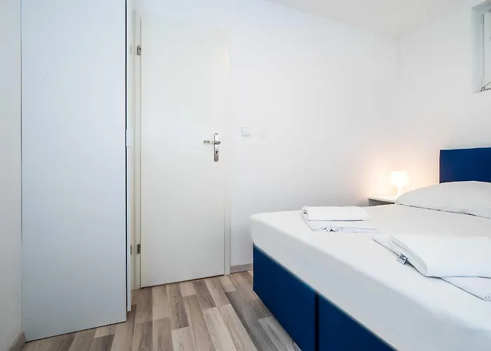 Mediteran Travel Mobile Homes Miran פירובאץ