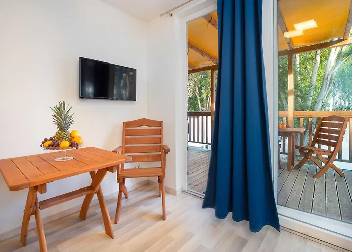 Mediteran Travel Mobile Homes Miran 피로바츠