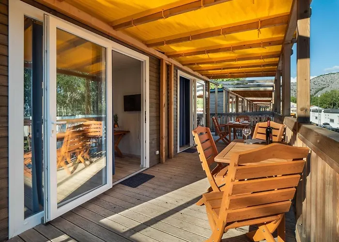 캠프장 Mediteran Travel Mobile Homes Miran *