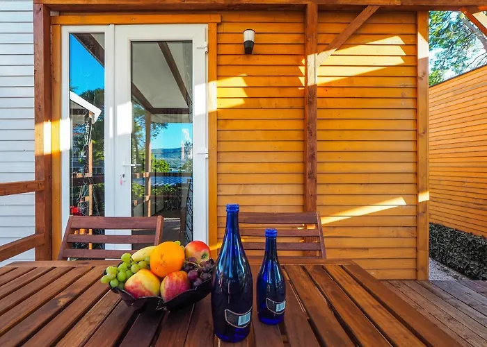 Mediteran Travel Mobile Homes Miran 캠프장 *