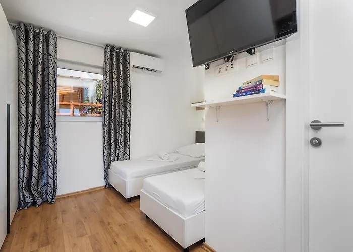 Mediteran Travel Mobile Homes Miran *