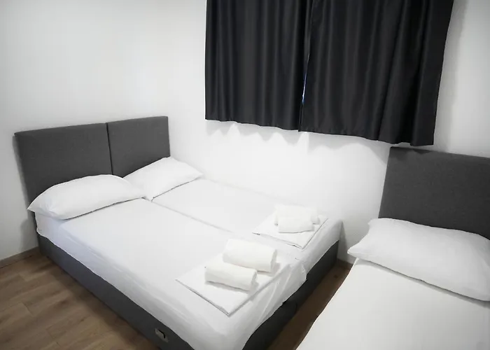 캠프장 Mediteran Travel Mobile Homes Miran 피로바츠