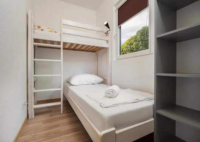 Mediteran Travel Mobile Homes Miran 캠프장 피로바츠