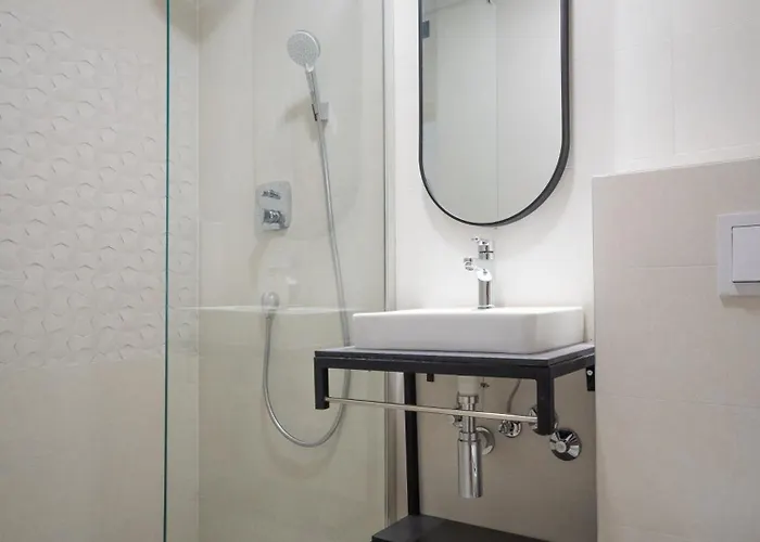 Mediteran Travel Mobile Homes Miran אתר קמפינג